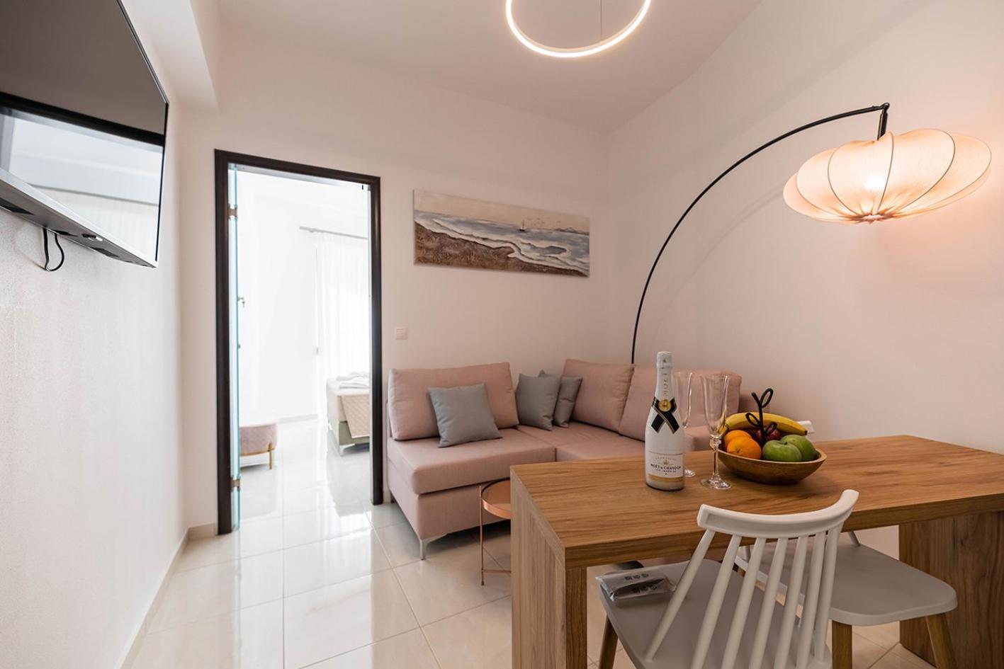 Archangelos Sky Junior Apartment Εξωτερικό φωτογραφία